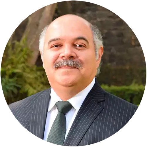 luis-arciniega